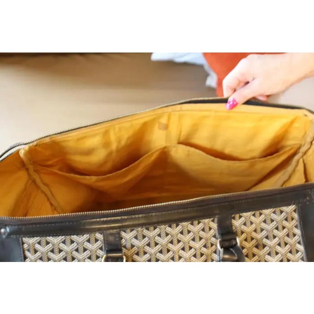 Large Goyard Boston Bag, Large Goyard Duffle Bag for Women and Men by Goyard, 1970s For Sale - Image 12 of 16