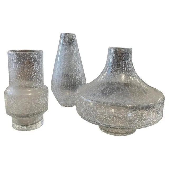 1970s Mid-Century Modern Italian Crackle Glass Vases - Set of 3 For Sale - Image 11 of 11