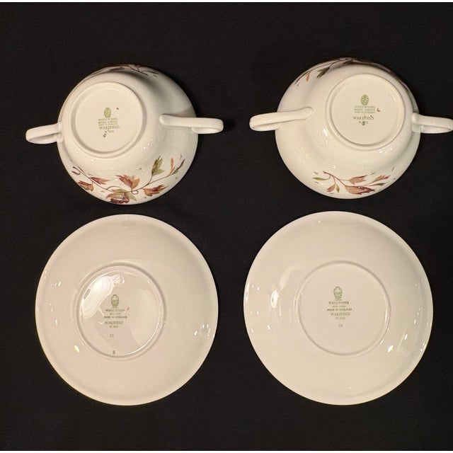 Mid 20th Century Wedgwood Bone China in the Wakefield Pattern - Set of Four For Sale - Image 9 of 10