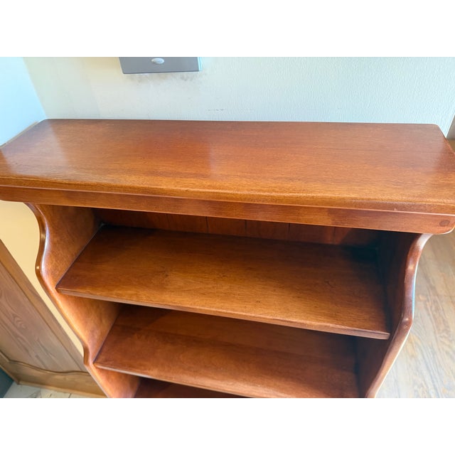 Mid 20th Century Mid 20th Century Cushman Russet Solid Maple Open Bookcase No. 3-77 Mid-Century For Sale - Image 5 of 9