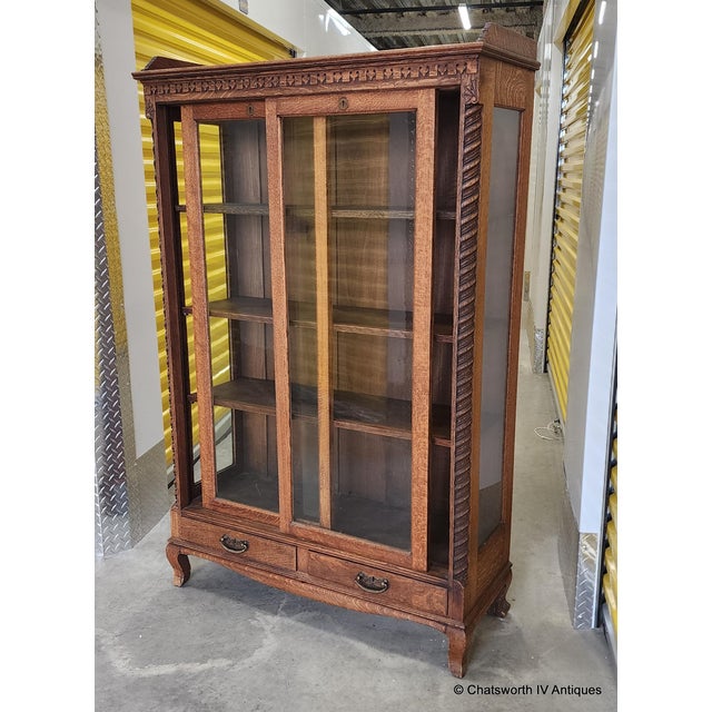Antique Carved Quartered Oak Paine's Furniture Sliding Glass Door Bookcase C1890-1910 For Sale - Image 15 of 18