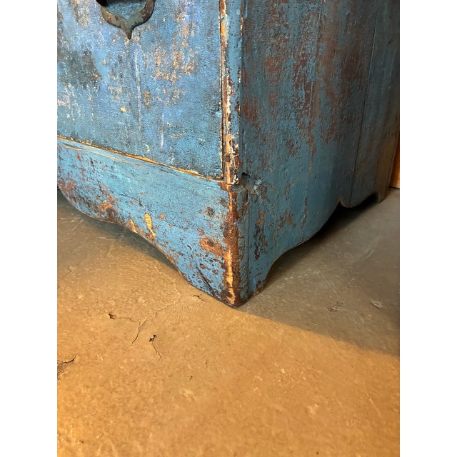American Early American Blue Painted Chest of Drawers With Two Long Drawers, Ogee-Form Base in Front and Sides For Sale - Image 3 of 9