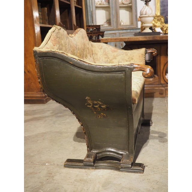 18th Century Rare 18th Century English Lacquered Curricle Gig Seat With Coat of Arms For Sale - Image 5 of 18