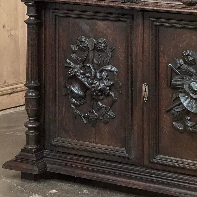 19th Century French Henri II Renaissance Revival Carved Oak Buffet For Sale - Image 12 of 18