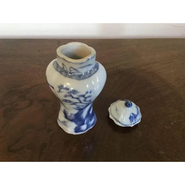 18th Century Chinese Kangxi Porcelain Blue & White Landscape Vase & Cover For Sale - Image 10 of 11
