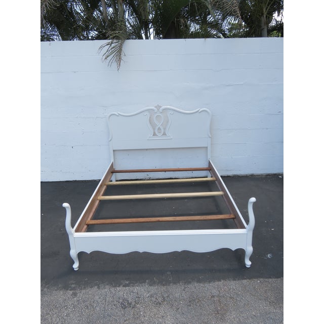 Wood French Shabby Chic Painted White Carved Full Size Bed 6446 For Sale - Image 7 of 14
