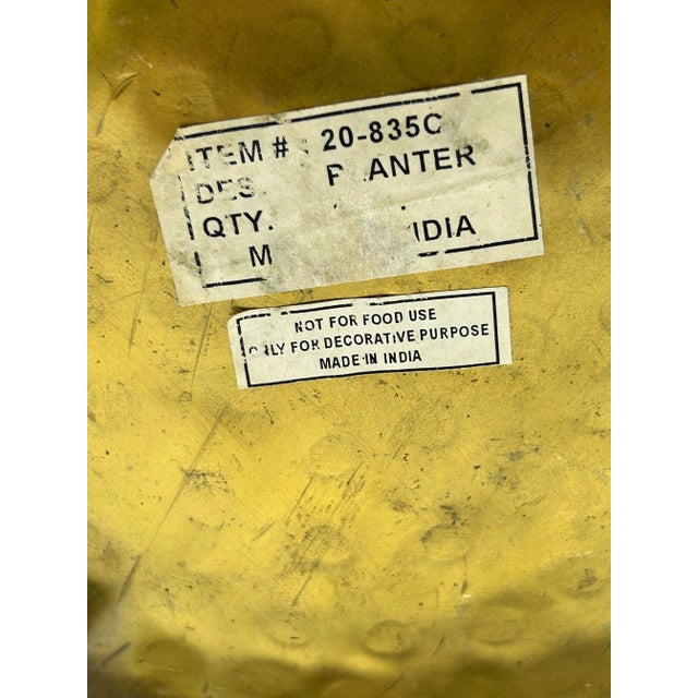 Brass Vintage Embossed Brass Cachepot Planter – Hollywood Regency Brass Planter For Sale - Image 8 of 8