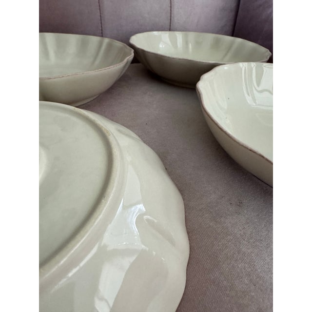 Late 20th Century Vintage Portuguese Stoneware Scalloped Serving Bowls/Cream Glazed/Oven & Microwave Safe Set of 4 For Sale - Image 5 of 10