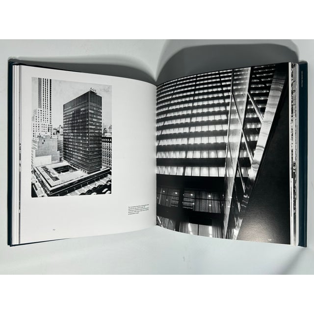 2000s Illustrated Quarto, Nicholas Adams Skidmore, Owings & Merrill: The Experiment Since 1936 - 1 Book For Sale - Image 9 of 18
