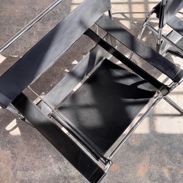 Black Wassily Chairs and Coffee Table by Marcel Breuer for Knoll, 1990, Set of 3 For Sale - Image 8 of 18