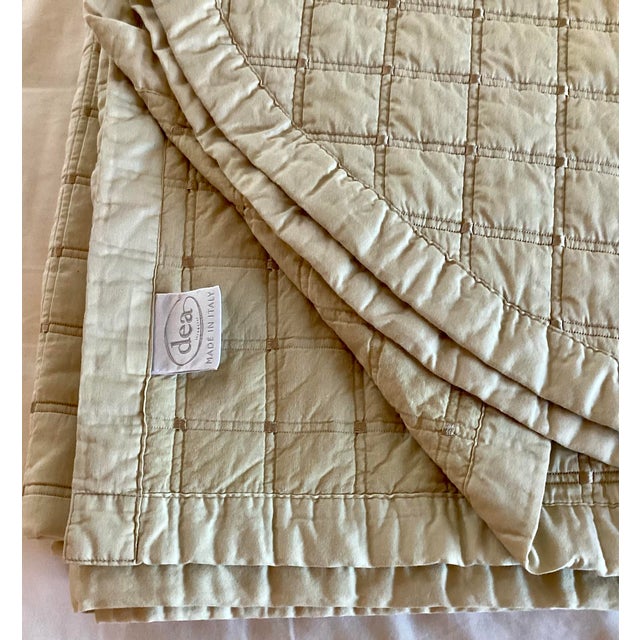 Dea Luxury Minerva Queen Coverlet. For Sale In New York - Image 6 of 11