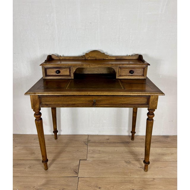 English Oak Writing Desk with Raised Gallery and Drawers, 1930s For Sale - Image 4 of 17