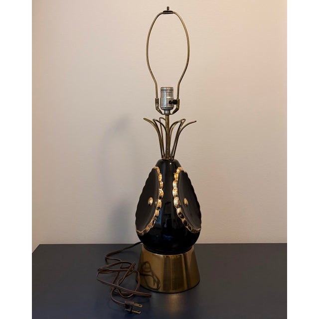 Vintage Sculptural Black & Gold Ceramic Lamps, Companion Pair, Mid-Century Atomic Era For Sale - Image 9 of 10
