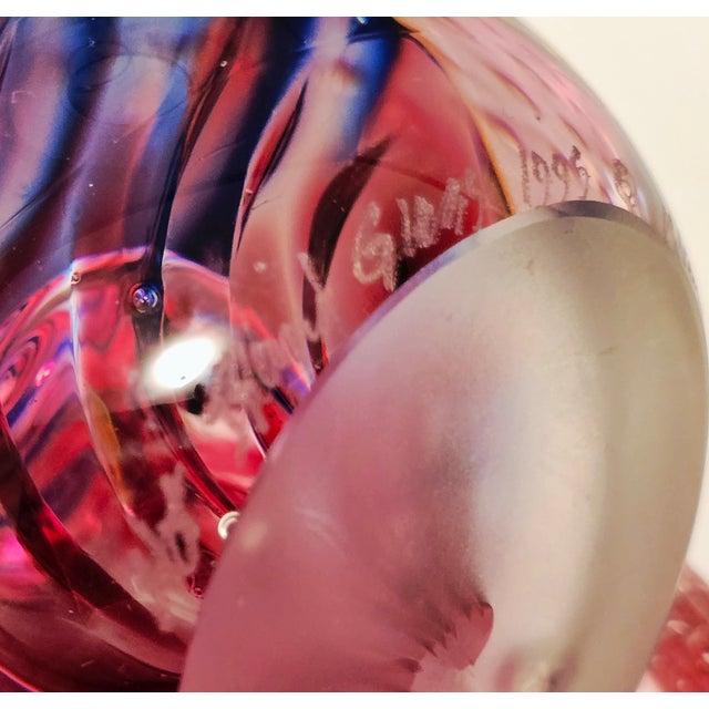 Vibrant 1995 Hot Island Glass Maui Paperweight – Swirling Tropical Colors For Sale - Image 10 of 10