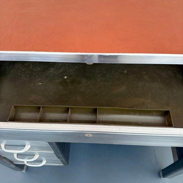 1940s Industrial Mid-Century Brushed Steel Military Desk With Leather Pop-Up Top For Sale - Image 9 of 12
