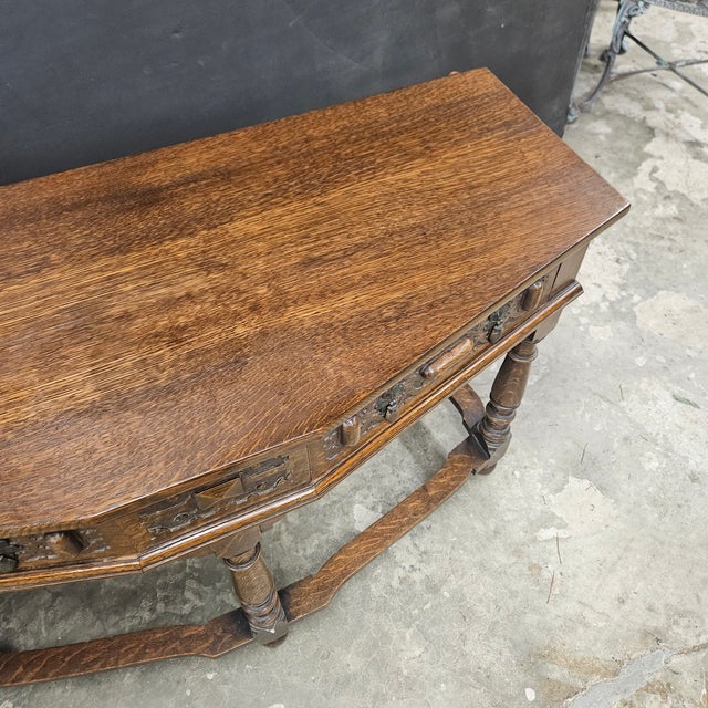 Early 20th Century Vintage English Oak 2 Drawer Console Table With Shaped Front For Sale - Image 5 of 17