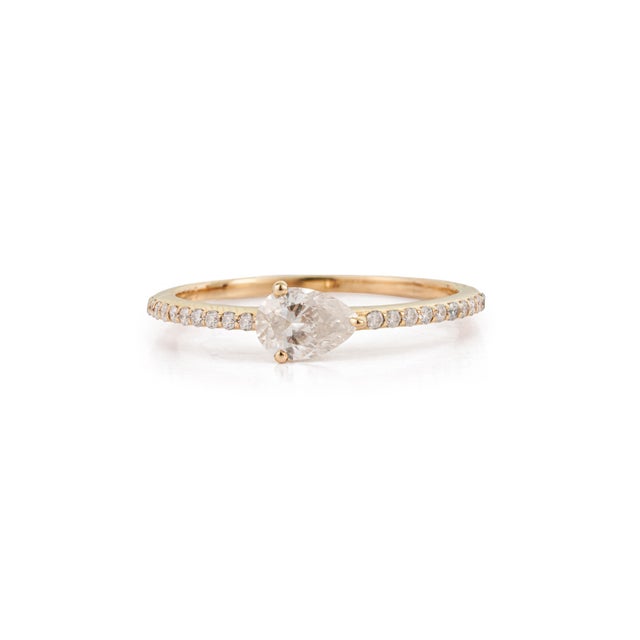 VR Jewels Pear-Shaped Natural Diamond Engagement Ring Size 5 in 14k Yellow Gold For Sale - Image 4 of 17