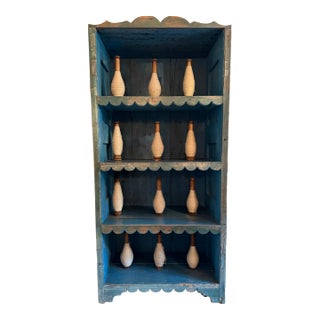 Set of 12 Vintage Knoxville Sock Factory Wooden Textile Bobbins With Original Cotton Thread For Sale
