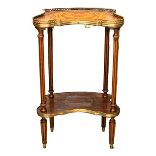 French-Style Wood Side Table – Sculptural Shaped Top, Gold Leaf Details & Lower Display Shelf For Sale