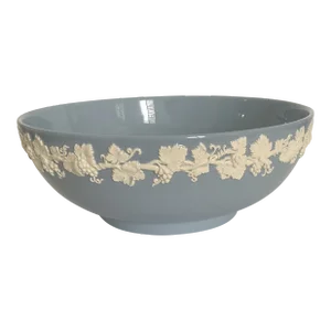 Vintage Wedgwood Queensware Bowl