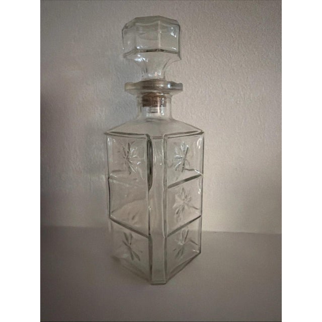 1960s Mid-Century Modern Bar Set Wooden Ice Bucket & Tongs, Decanter & Glasses - Set of 5 For Sale In Milwaukee - Image 6 of 6