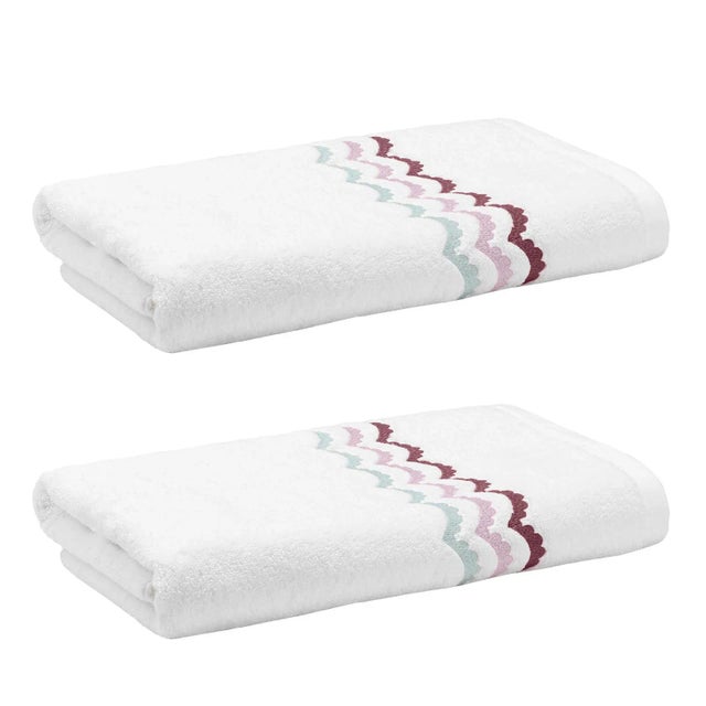 Hamburg House Celerie Kemble + Hamburg House Whimsical Wine Scallop Bath Towel - Set of 2 For Sale - Image 4 of 4