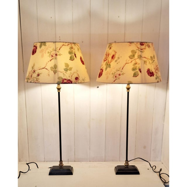 Beige Vintage Table Lamps with Black Metal Base and Beige Patterned Fabric Shade, 2000s, Set of 2 For Sale - Image 8 of 8