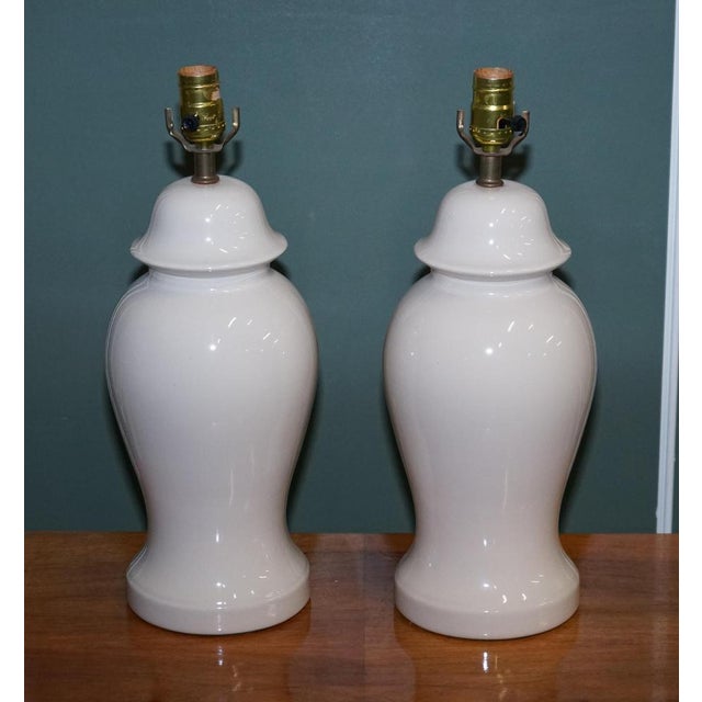 Vintage Cream Porcelain Lamps, 1970s, Set of 2 For Sale - Image 4 of 16