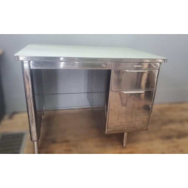 Industrial 1960s Refurbished Polished Steel Tanker Desk/ General Fireproofing Co For Sale - Image 3 of 9