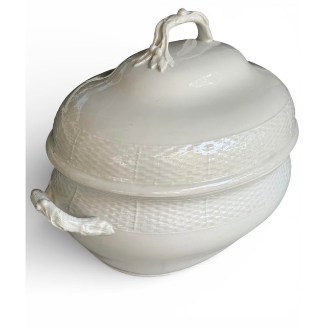 Rococo Antique KPM Berlin "Neuosier" Blanc De Chine Serving Tureen, Friedrich Elias Meyer, Branch & Berry Handles, C. 1800 For Sale - Image 3 of 12