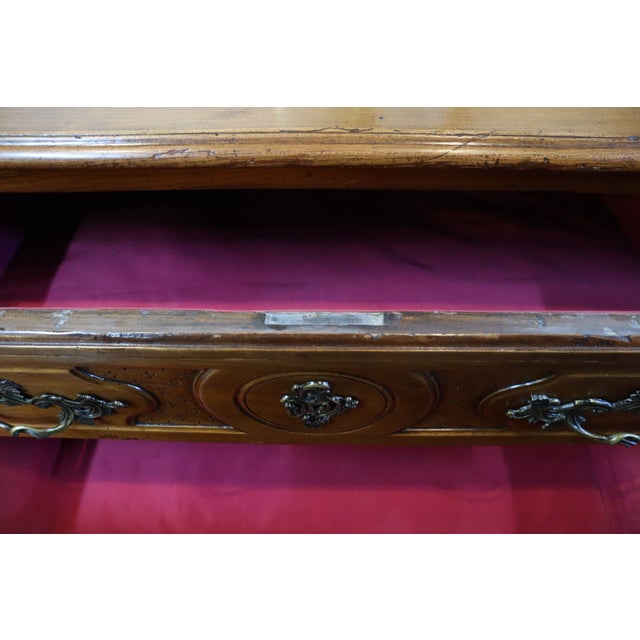 Rococo Rare 18th Century Regence Walnut Commode From Bordeaux, France C. 1750 With Satin Lined Drawers For Sale - Image 3 of 9