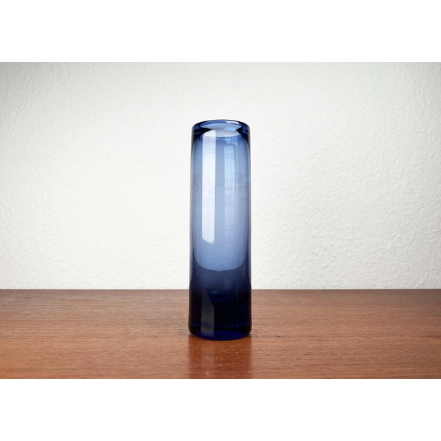 Mid-Century Modern Danish Labrador Series Blue Glass Vase by Per Lütken for Holmegaard, 1950s For Sale - Image 6 of 16