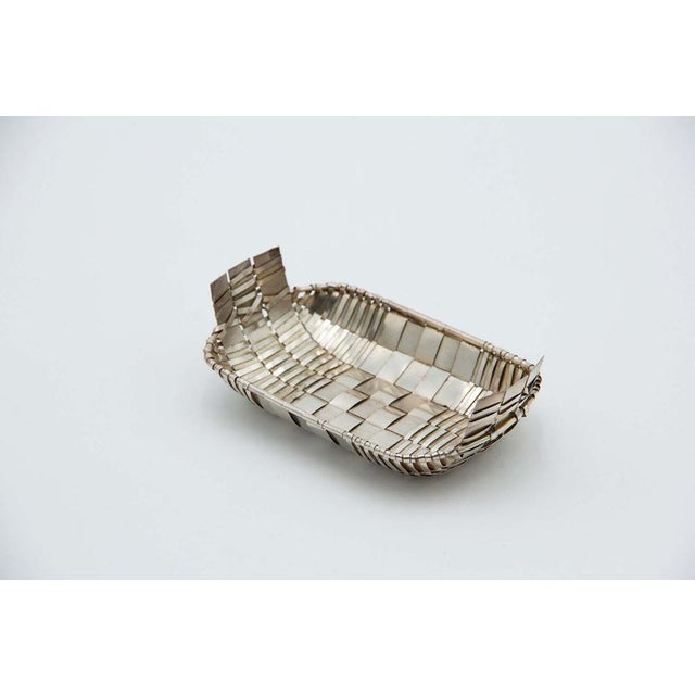 Silver Fish Basket with Two Handles, in Good conditions. Designed 1920 to 1949
