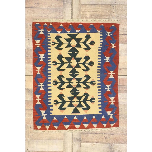 Tan Vintage Persian Shiraz Kilim Rug - 03'01 X 03'10 For Sale - Image 8 of 9
