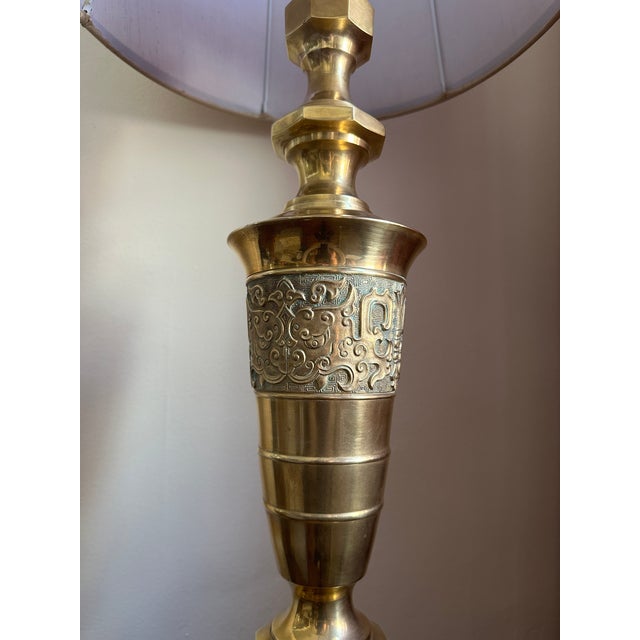 Textile 1950s Asian Brass Table Lamp James Mont Style Asian Motif Hollywood Regency For Sale - Image 7 of 7