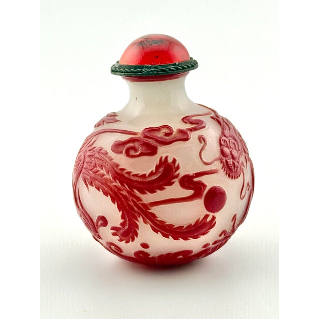 Early 20th Century Chinese Peking Glass Snuff Bottle-Carved Red Cameo Overlay Dragon & Phoenix Design, 19th Century For Sale - Image 5 of 9