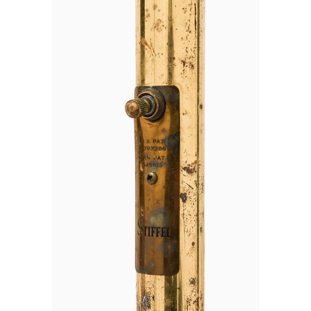 1960s Floor Lamp in Brass and White Lacquered Metal, 1960s For Sale - Image 5 of 10