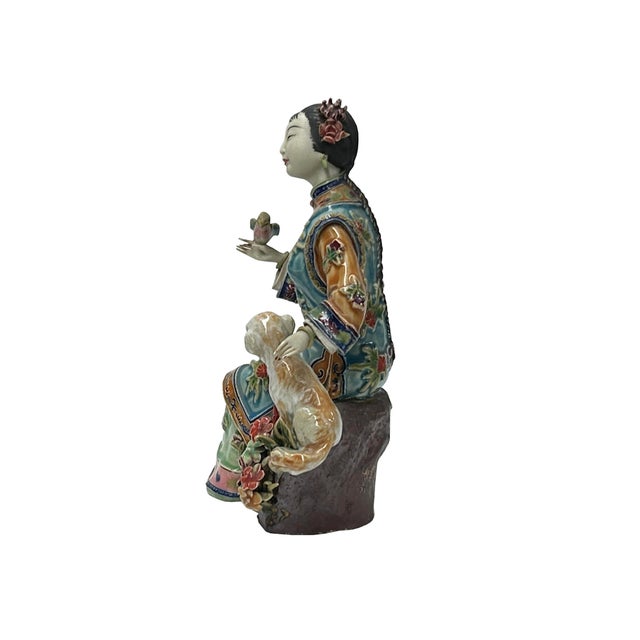 Chinese Porcelain Qing Style Dressing Bird Dog Lady Figure For Sale - Image 4 of 6