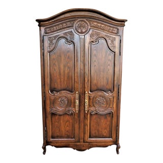 Henredon Four Centuries Louis XV Style Carved Oak Armoire - Mid 20th Century For Sale