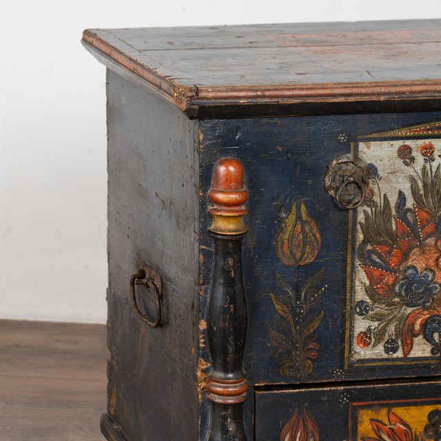 19th Century Hungarian Pine Trunk With Original Hand Painted Decoration and Drawer For Sale - Image 9 of 18