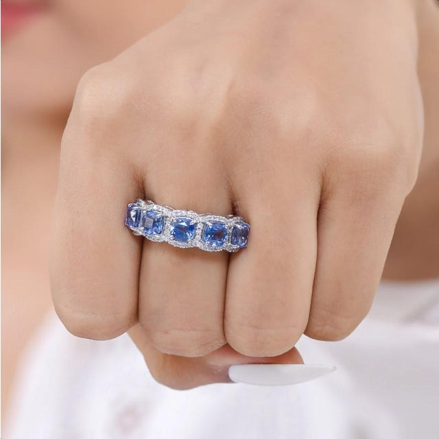 Natural 3.99 cts blue sapphire & 0.43 cts diamond ring in 18k gold For Sale - Image 17 of 18