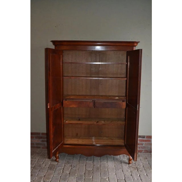 19th century Dutch mahogany Biedermeier cabinet. The dimensions are 179x122x44. Completely removable. Shelves and drawers...