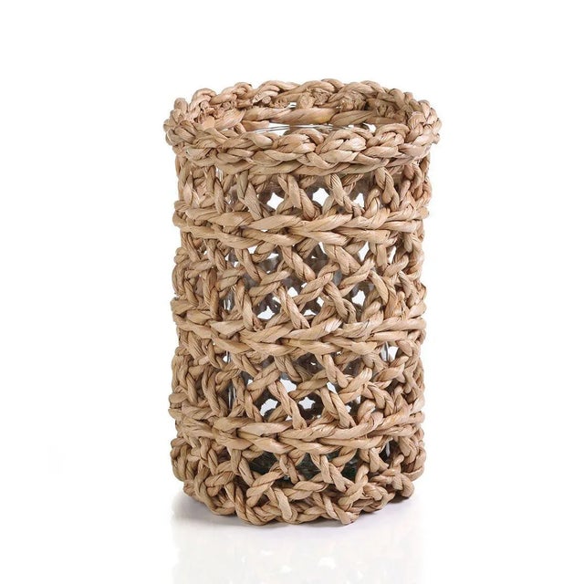 Transitional 12-Inch Tall Seagrass Open Weave Hurricane with Glass Insert For Sale - Image 3 of 3
