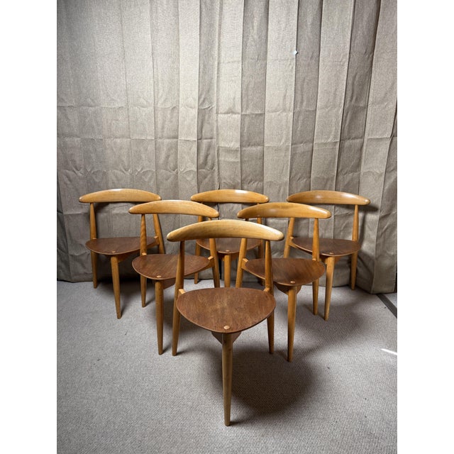 FH4103 Heart Chairs by Hans J. Wegner for Fritz Hansen, 1952, Set of 6 For Sale - Image 10 of 10