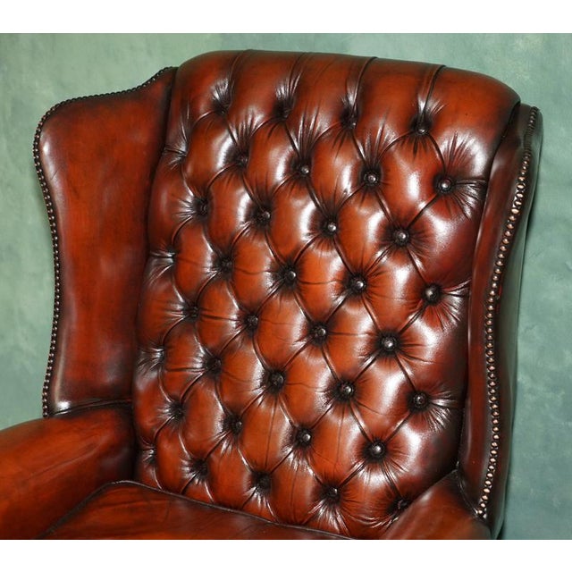Chesterfield Wingback Swivel Office Chair in Hand-Dyed Leather from Harrods London, 1970s For Sale - Image 4 of 18