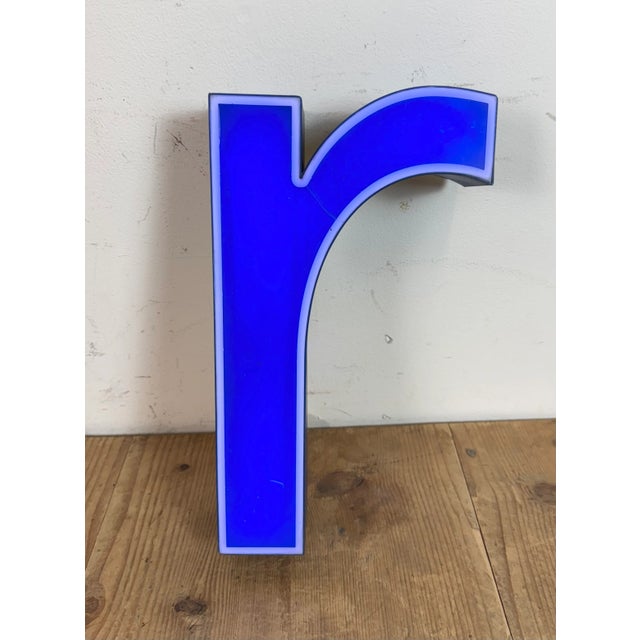 Vintage Blue Plastic Illuminated Letter R, 1970s For Sale - Image 10 of 14