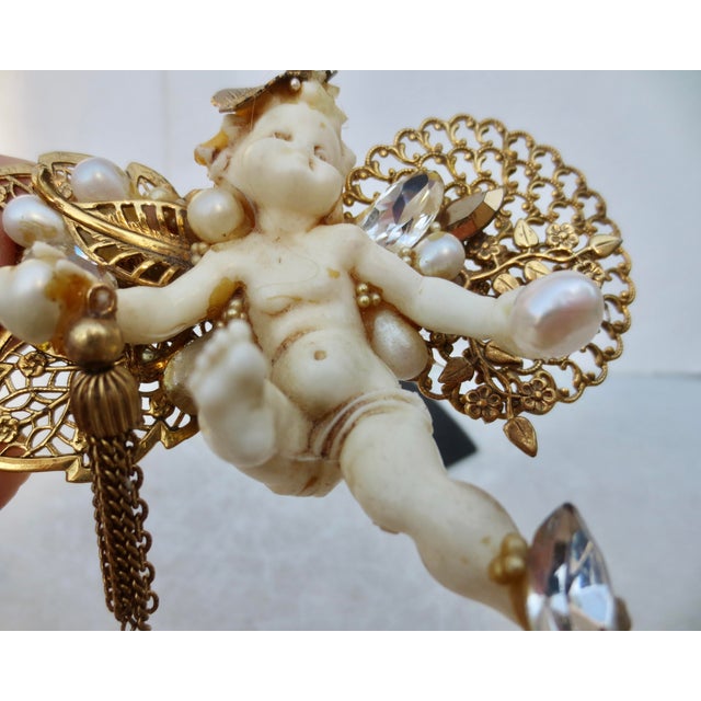 White Wendy Gell Putti Brooch Mid-80s For Sale - Image 8 of 8