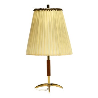 Small Mid-Century Brass Star Base Table Lamp from Kalmar For Sale