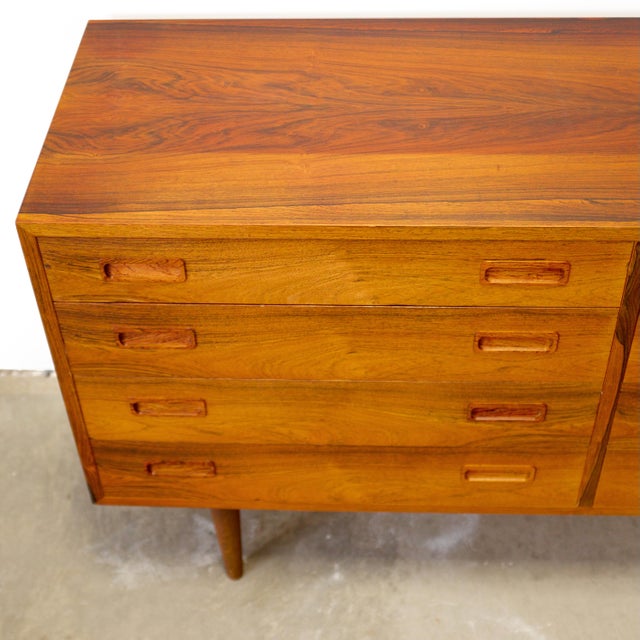 Hundevad & Co. Rosewood Model Hu 40/16 Low Dresser Designed by Carlo Jensen For Sale - Image 10 of 11