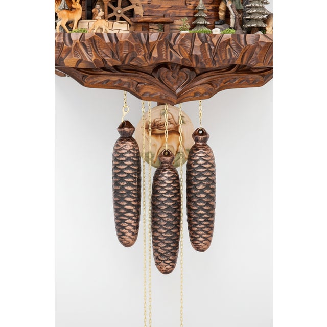 Traditional Large Hand-Carved Black Forest Cuckoo Clock - Chalet Style - Musical Grande *** For Sale - Image 3 of 5